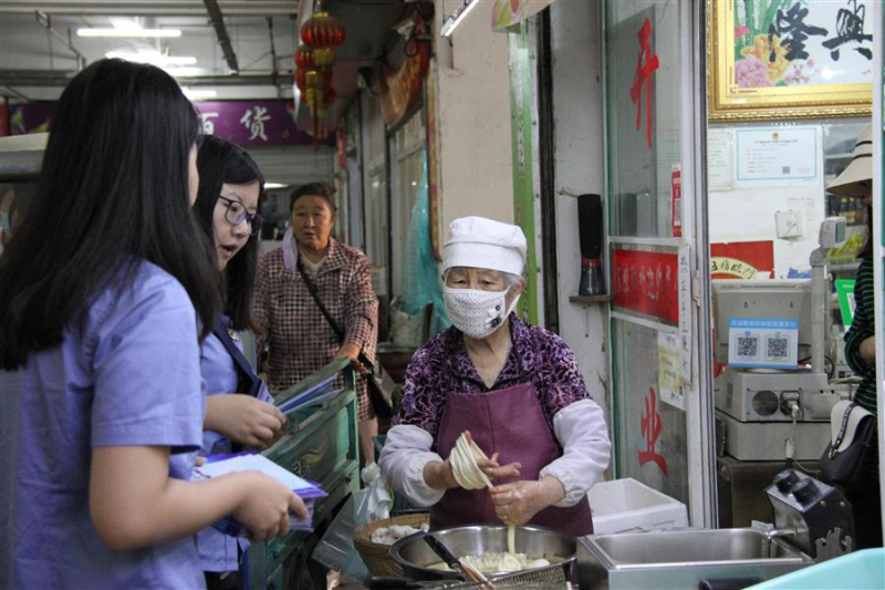遼河檢察深入邊遠(yuǎn)礦區(qū)農(nóng)貿(mào)市場進(jìn)行掃黑除惡專項(xiàng)斗爭宣傳_編輯