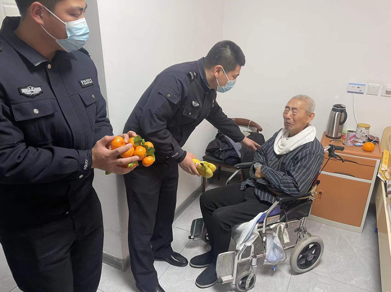 鞍山慰問(wèn)