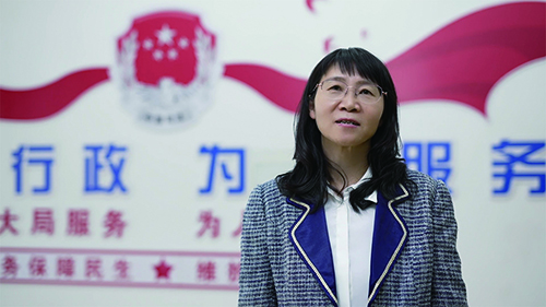 張亞東  朝陽市司法局黨組書記、局長(zhǎng)