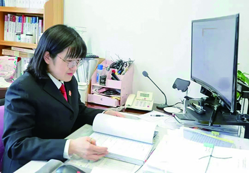 本溪中院朱飛