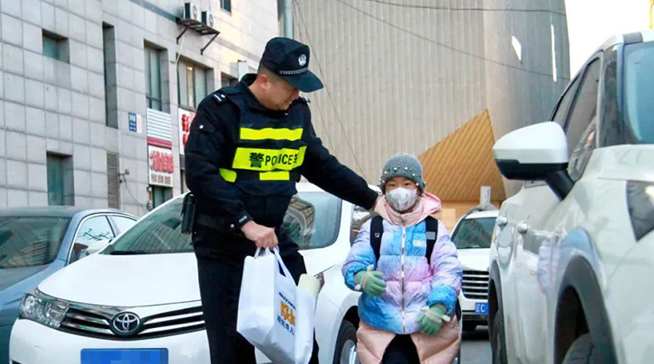 頭題圖