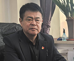 鞍山市東泓儲楊義