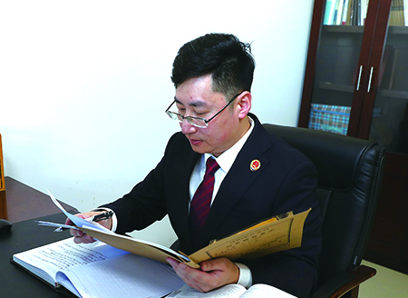 劉興國(guó)