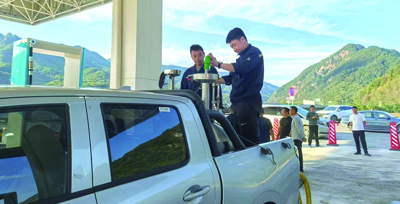 10807eaf19452bfa529697ab1a1aa2a5