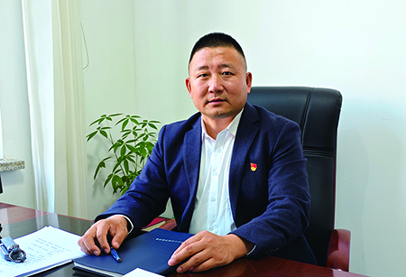 沈陽市沈北新區(qū)委社會工作部副部長　張岐賓